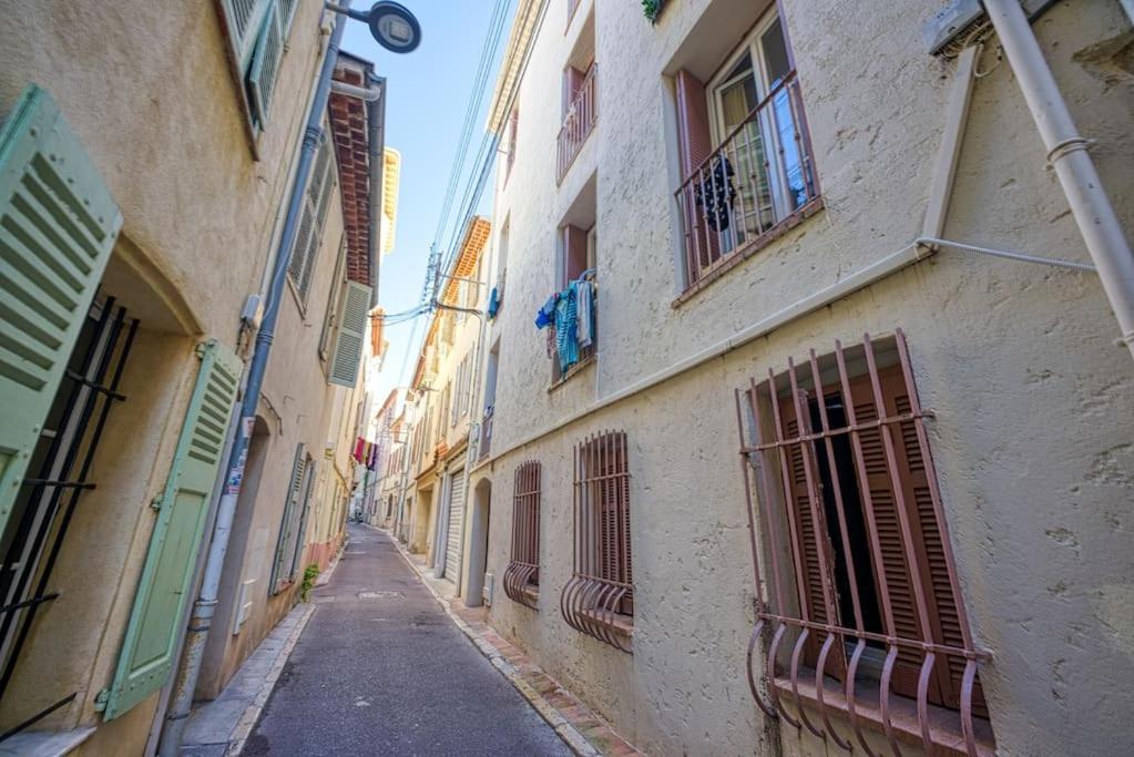 New - 1 Bed Apt Central Antibes Eksteriør bilde