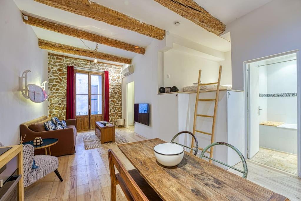 New - 1 Bed Apt Central Antibes Eksteriør bilde
